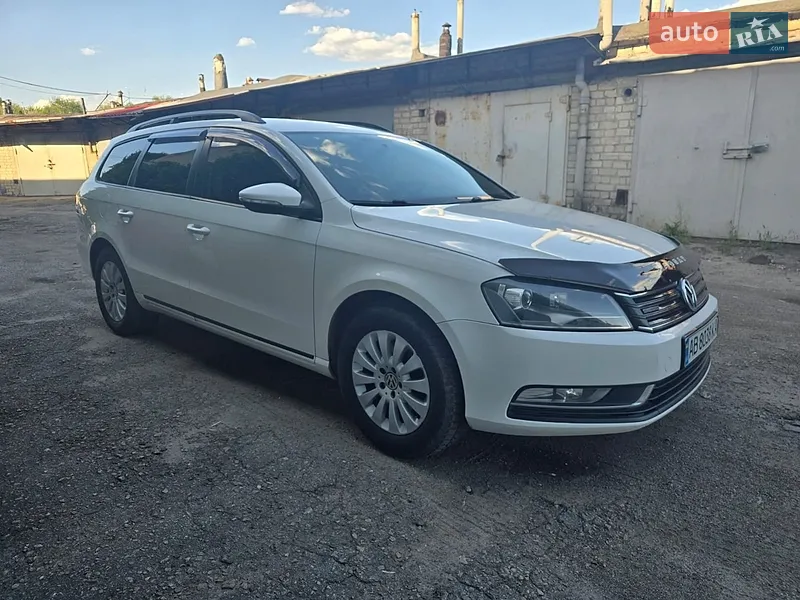 Volkswagen Passat 2012 VIN WVWZZZ3CZCE186920 фото оголошення 5 з 53