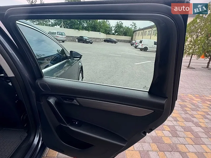 Volkswagen Passat 2012 VIN WVWZZZ3CZCE137758 фото оголошення 13 з 54