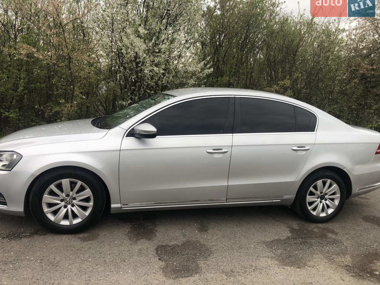 2010 Volkswagen Passat - мініатюра 19
