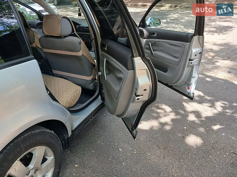 Volkswagen Passat 2000 VIN WVWZZZ3BZYE285746 фото оголошення 16 з 50
