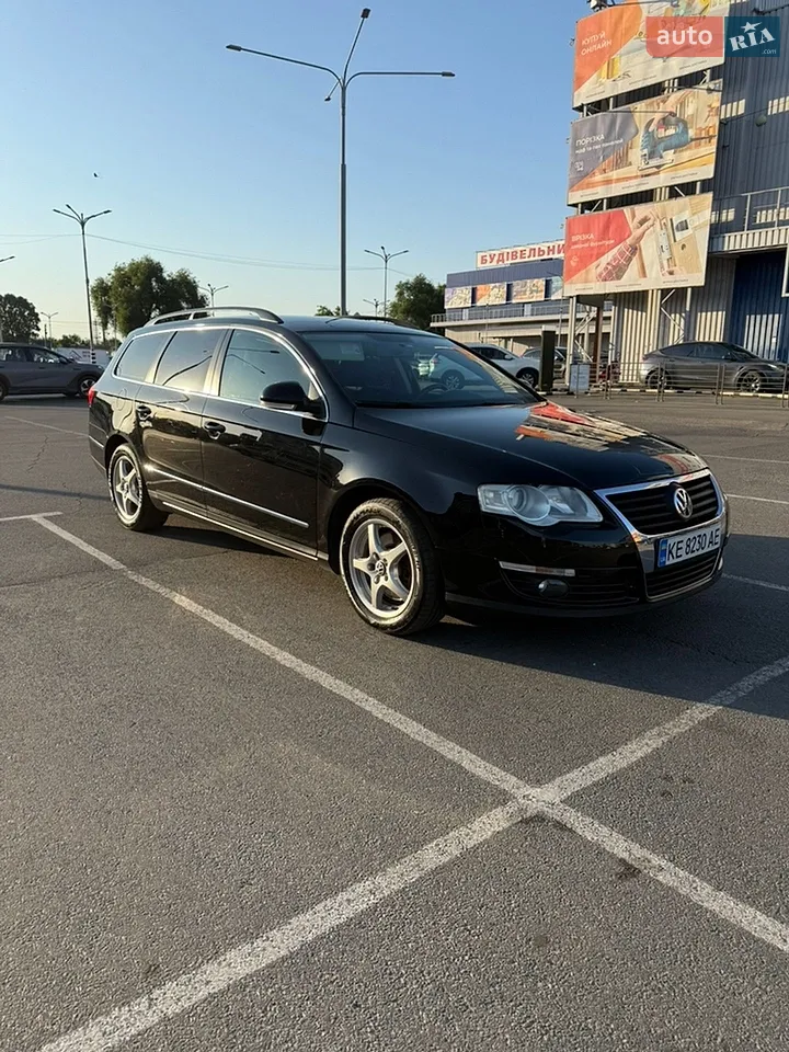 2010 Volkswagen Passat - мініатюра 15