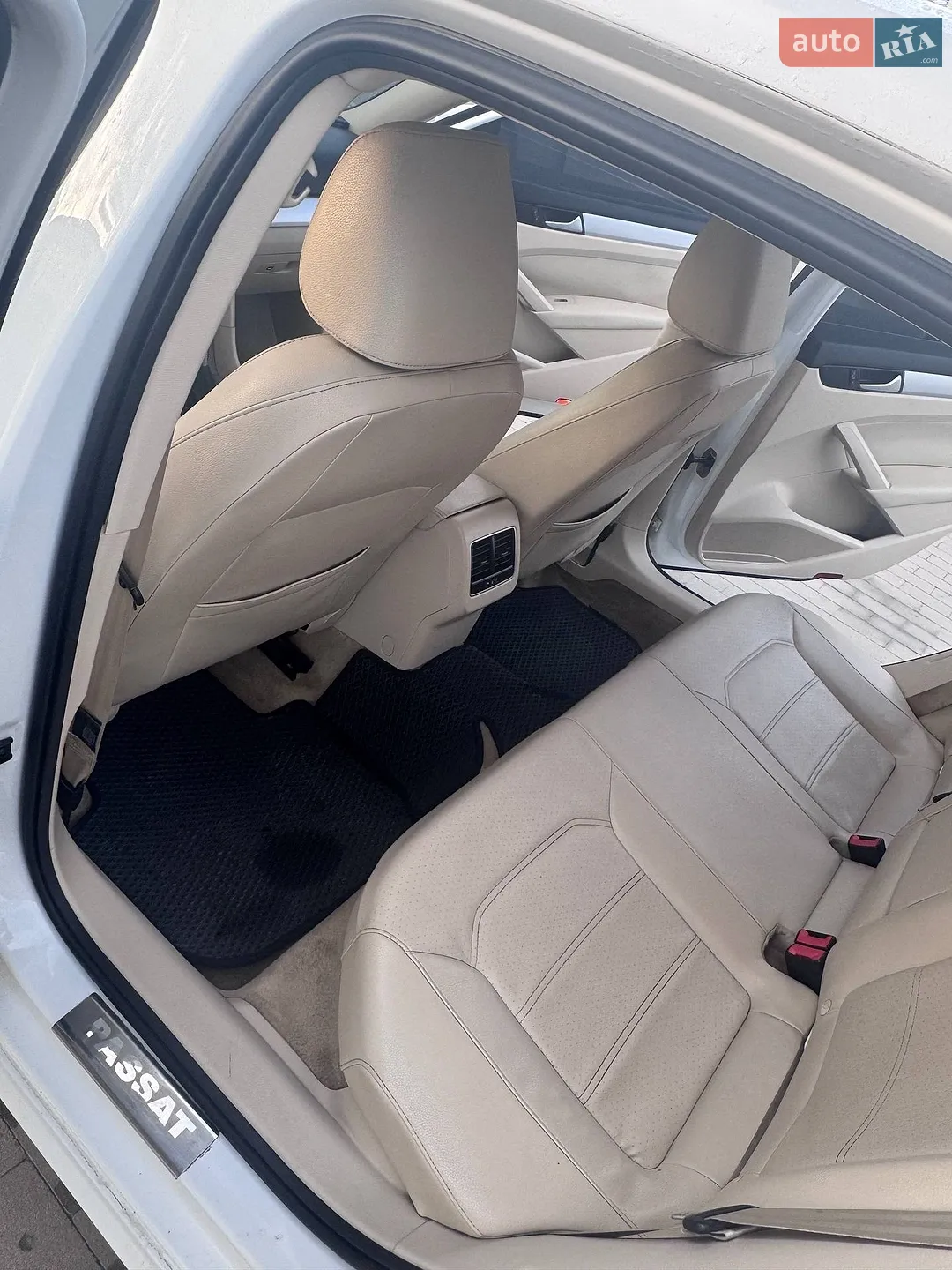 2012 Volkswagen Passat - мініатюра 5