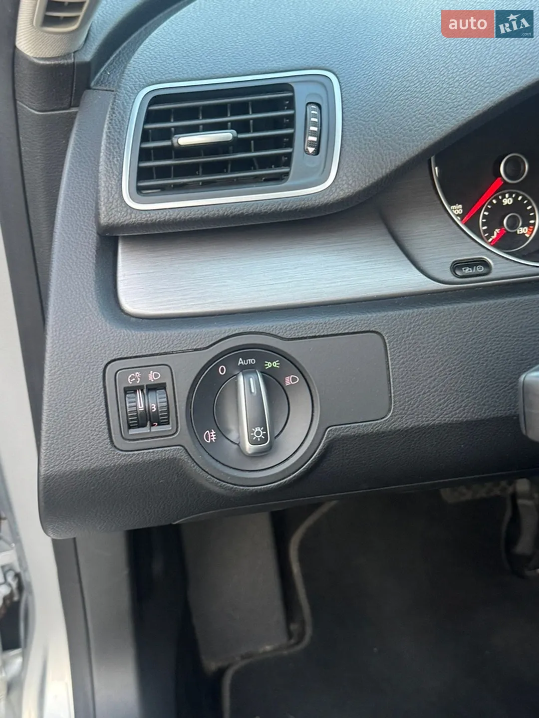 2014 Volkswagen Passat - мініатюра 12