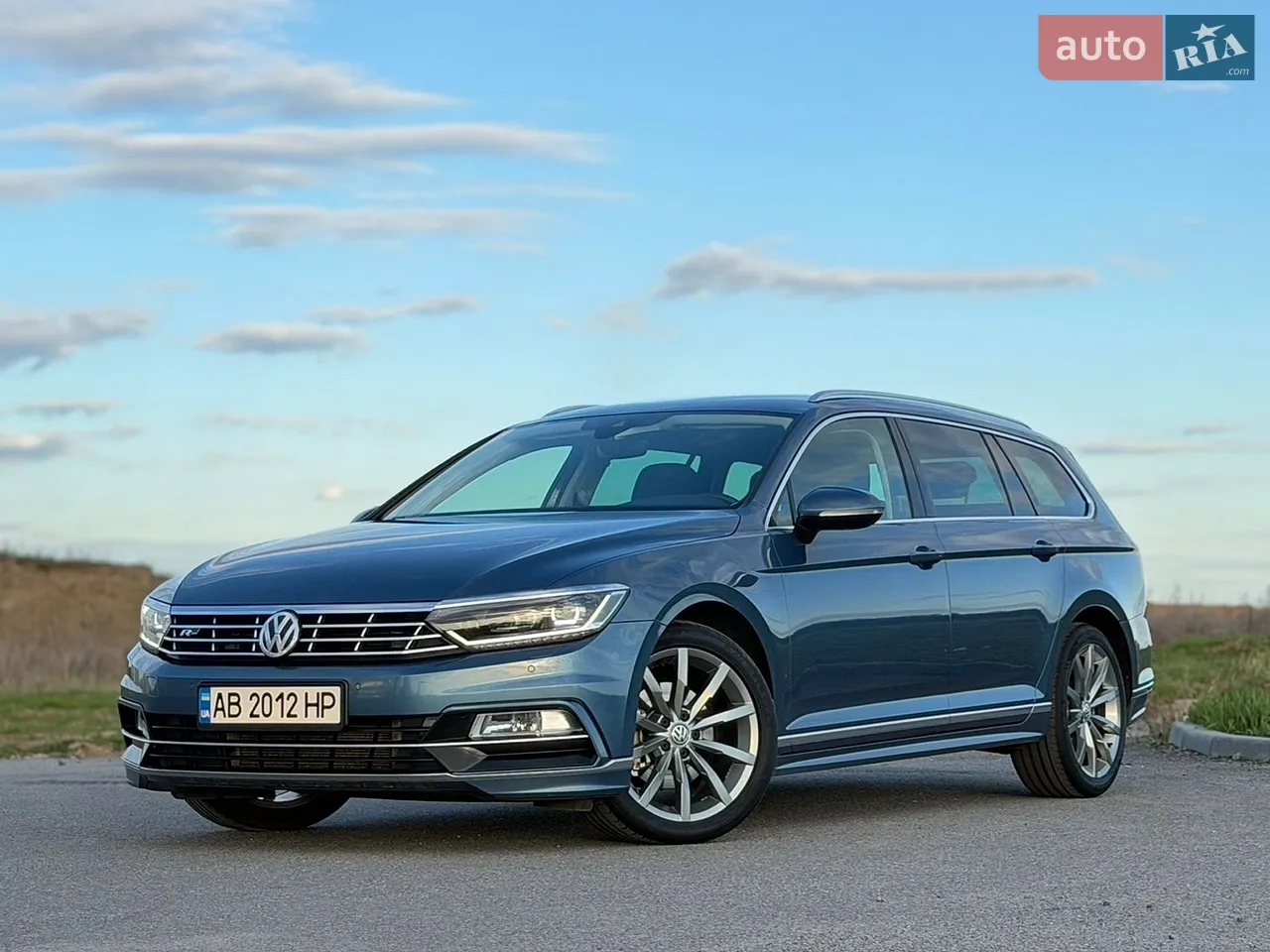 2018 Volkswagen Passat - мініатюра 24