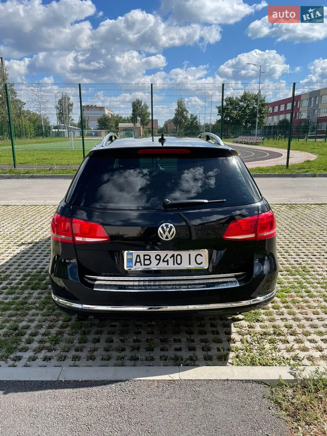 2010 Volkswagen Passat - мініатюра 7