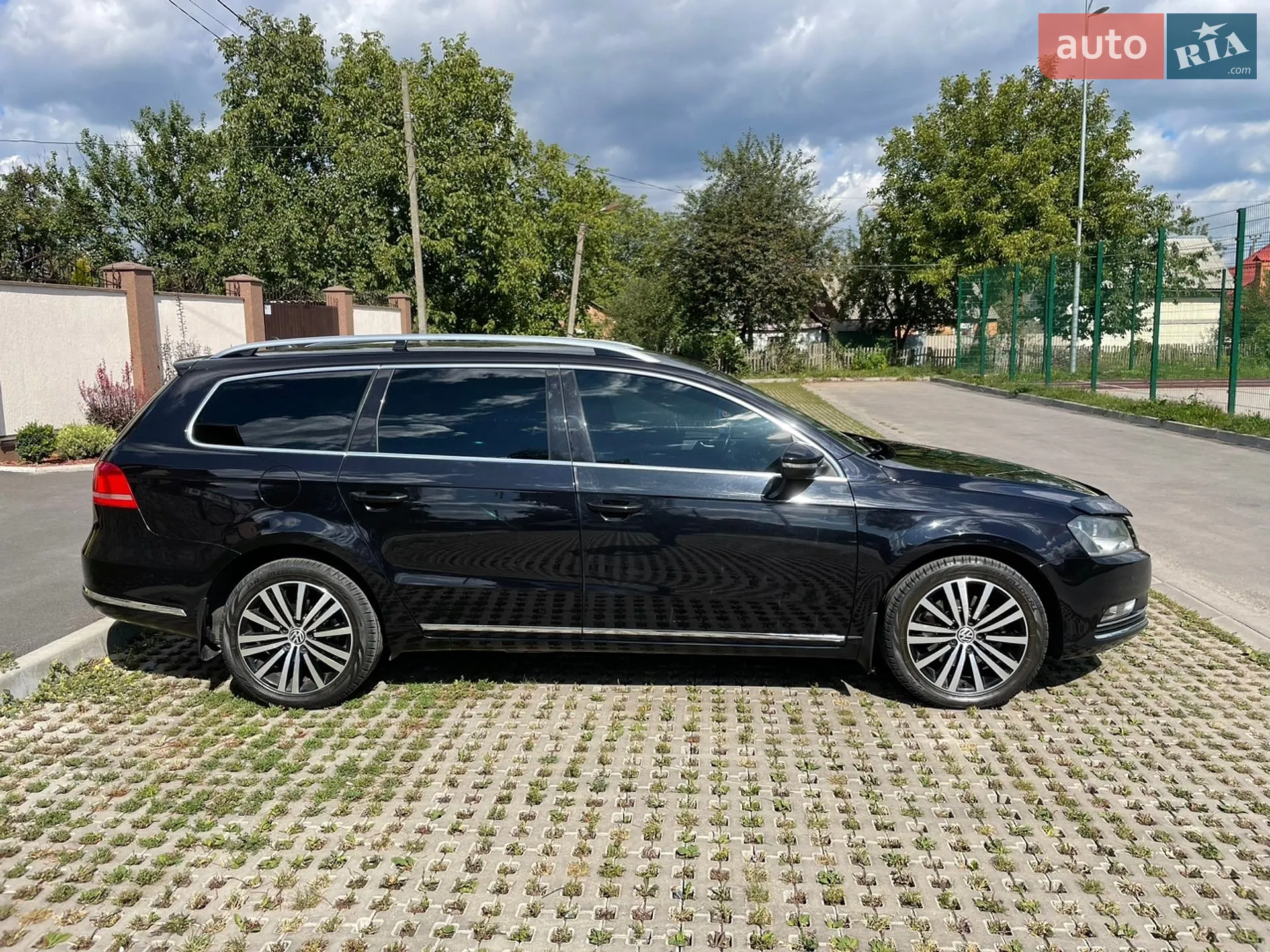 2010 Volkswagen Passat - мініатюра 5