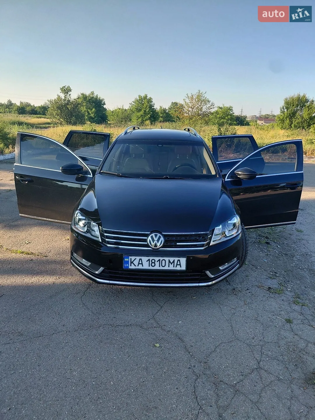 2011 Volkswagen Passat - мініатюра 2