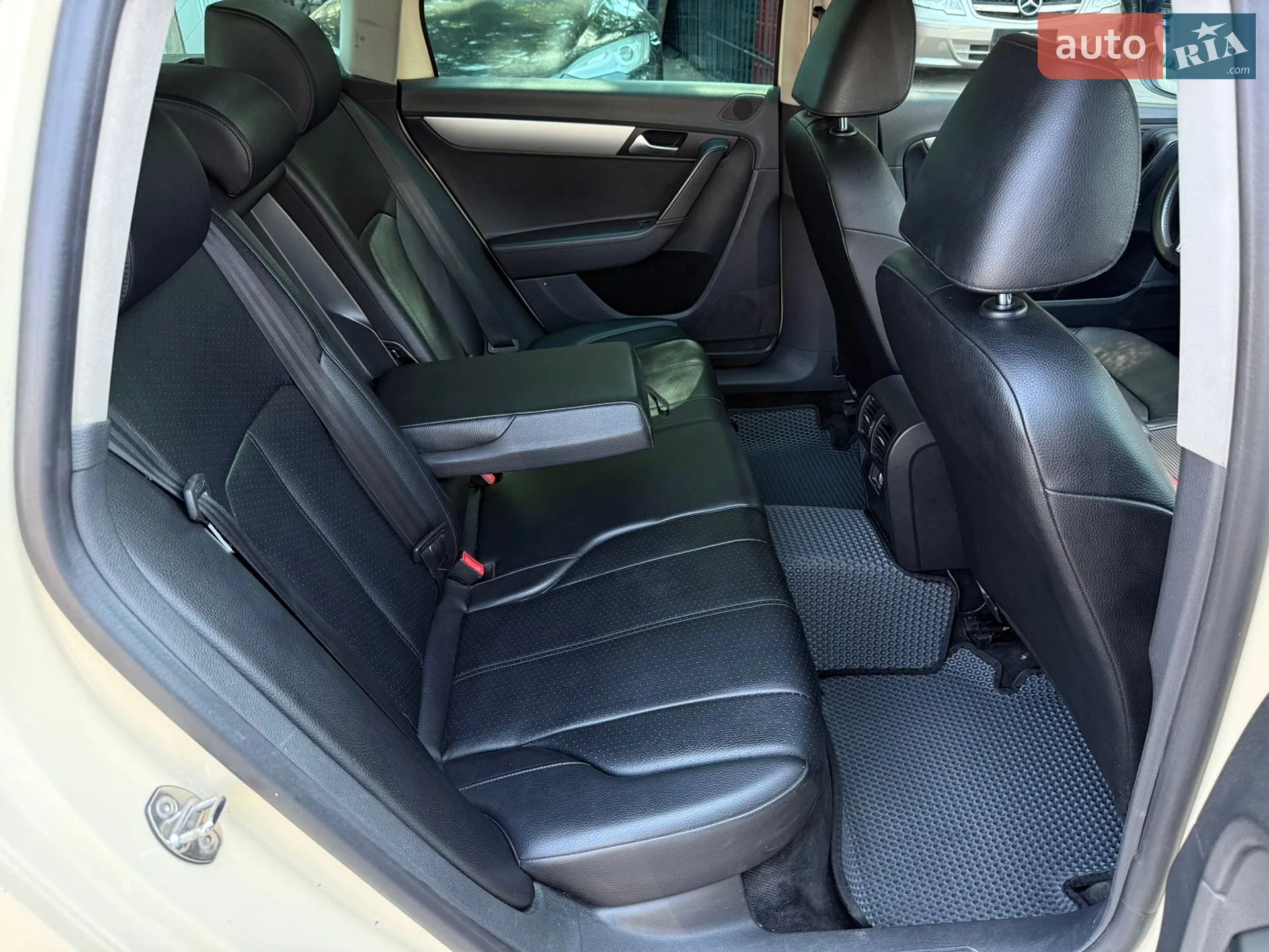2014 Volkswagen Passat - мініатюра 33