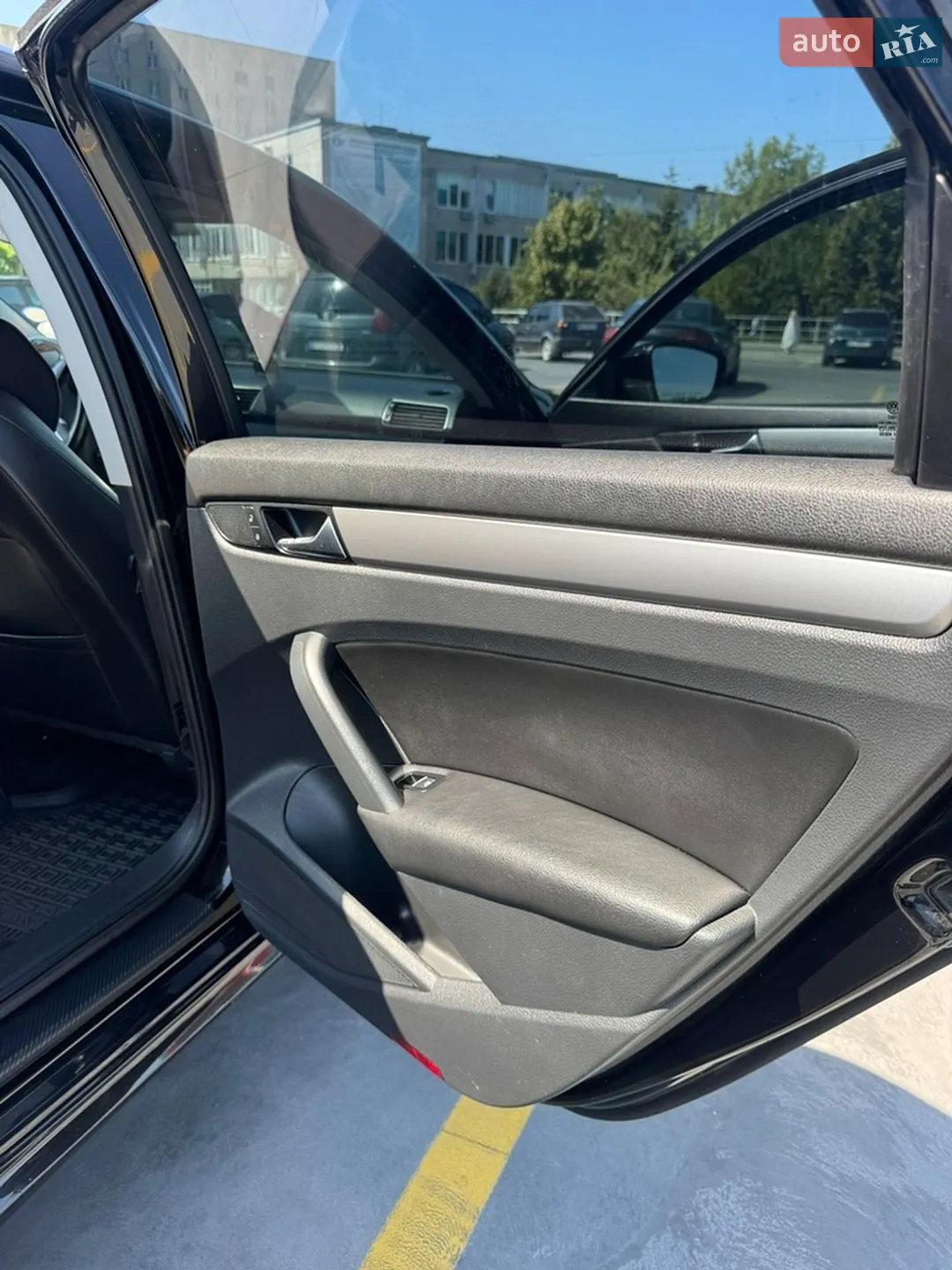 2013 Volkswagen Passat - мініатюра 32