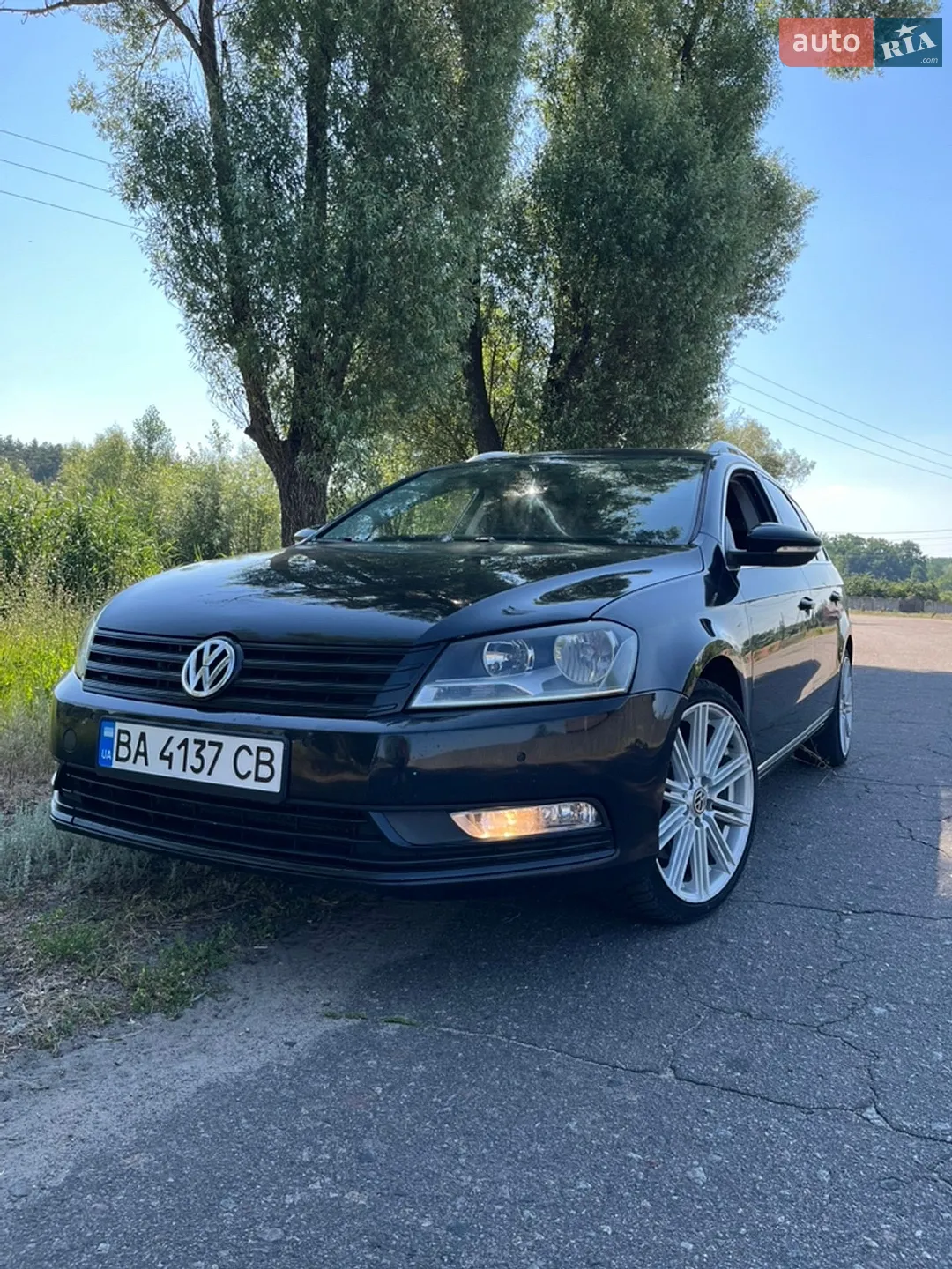 2011 Volkswagen Passat - фото 1