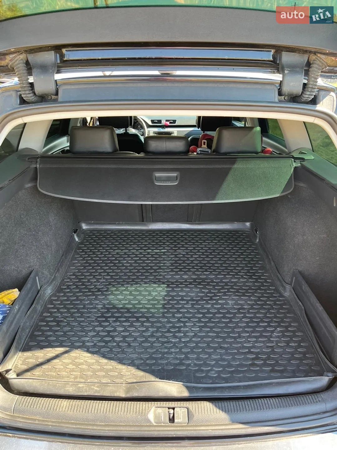 2011 Volkswagen Passat - мініатюра 15