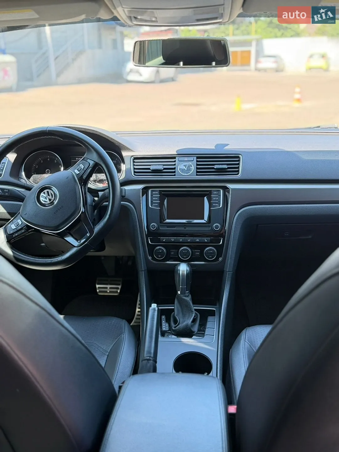 2016 Volkswagen Passat - мініатюра 10