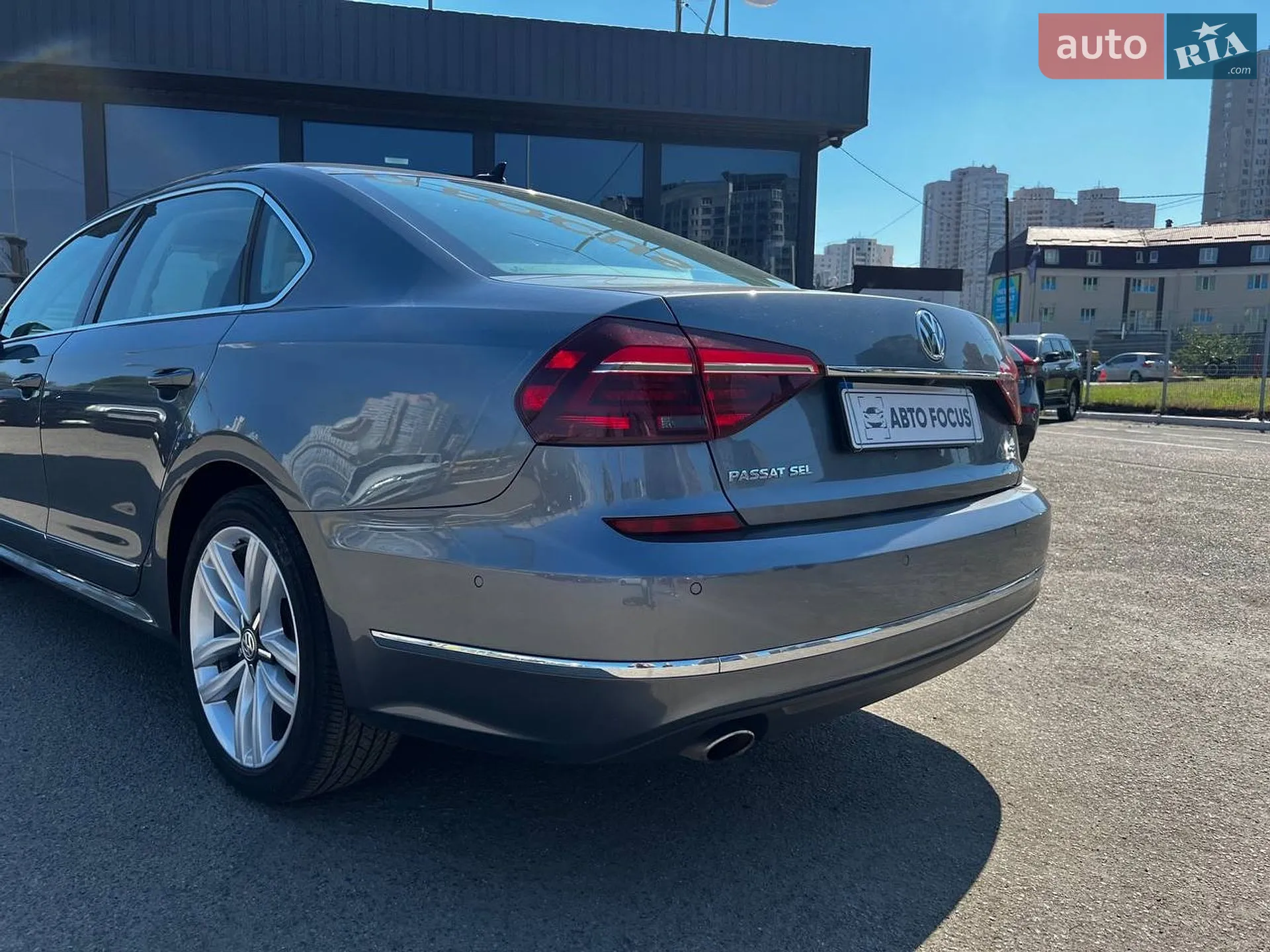 2017 Volkswagen Passat - мініатюра 6
