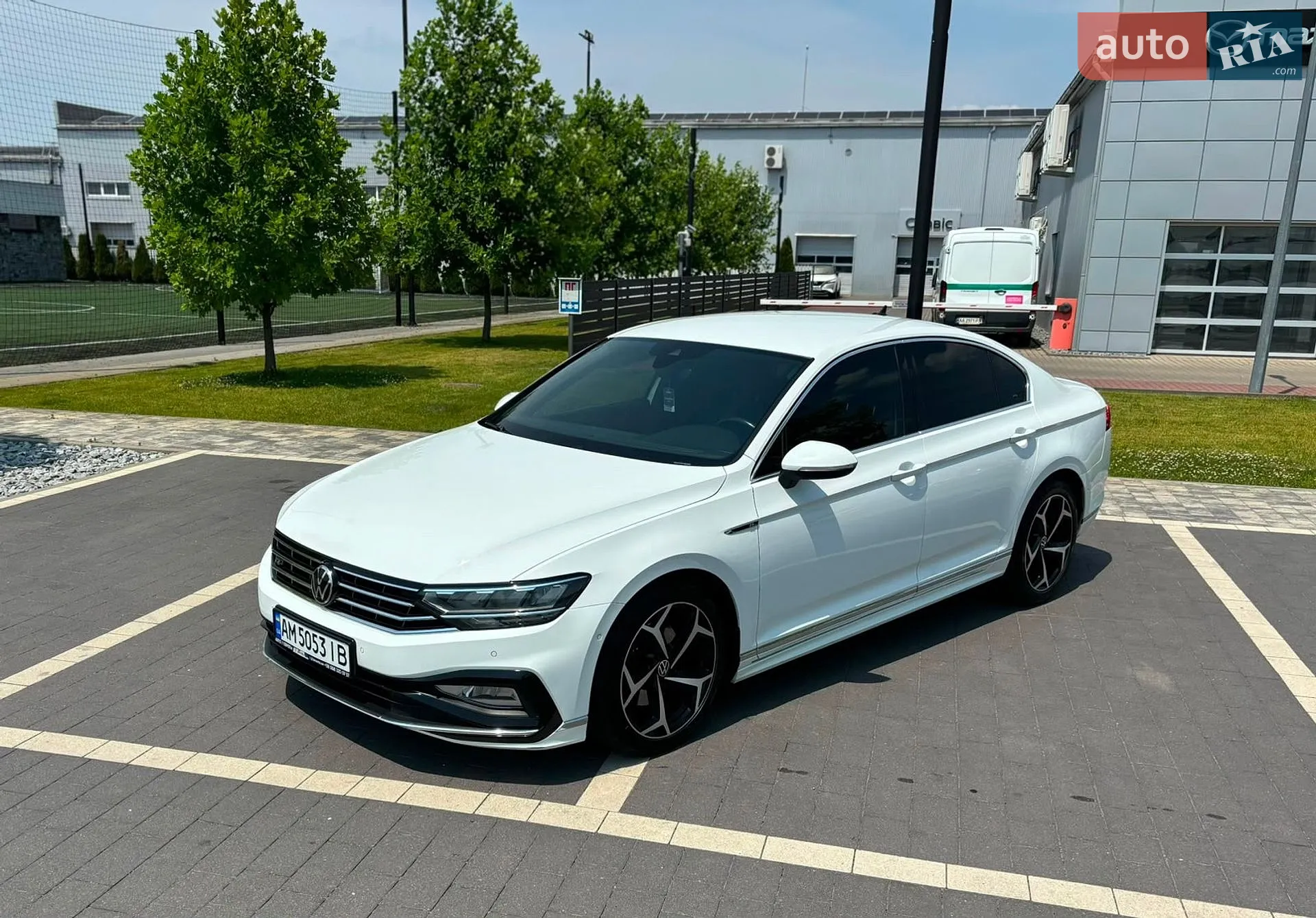 2021 Volkswagen Passat - фото 1