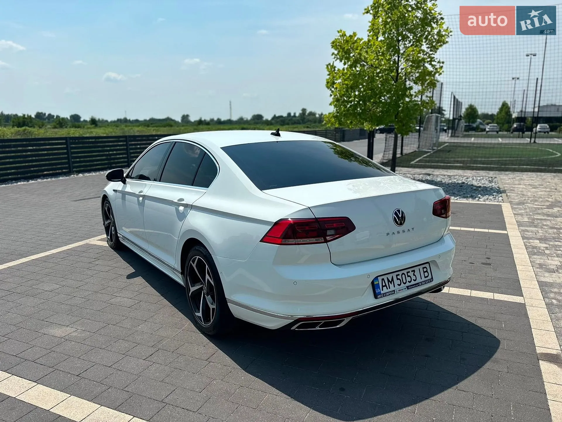 2021 Volkswagen Passat - мініатюра 17