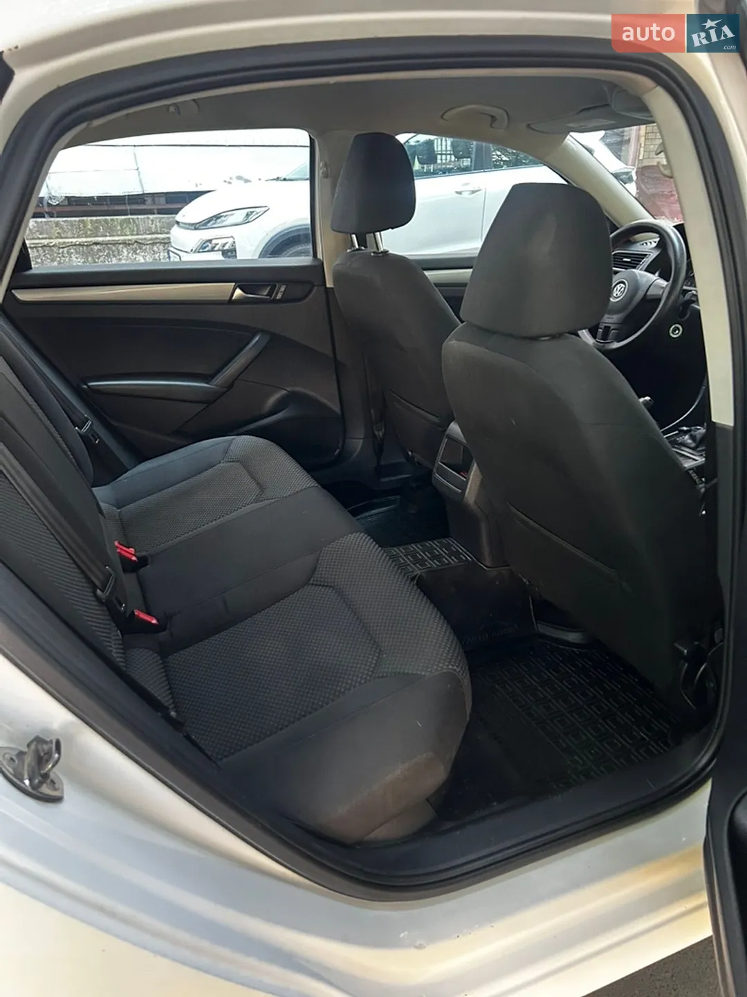 2013 Volkswagen Passat - мініатюра 13