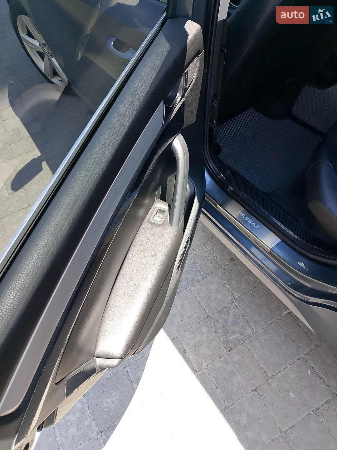 2011 Volkswagen Passat - мініатюра 11