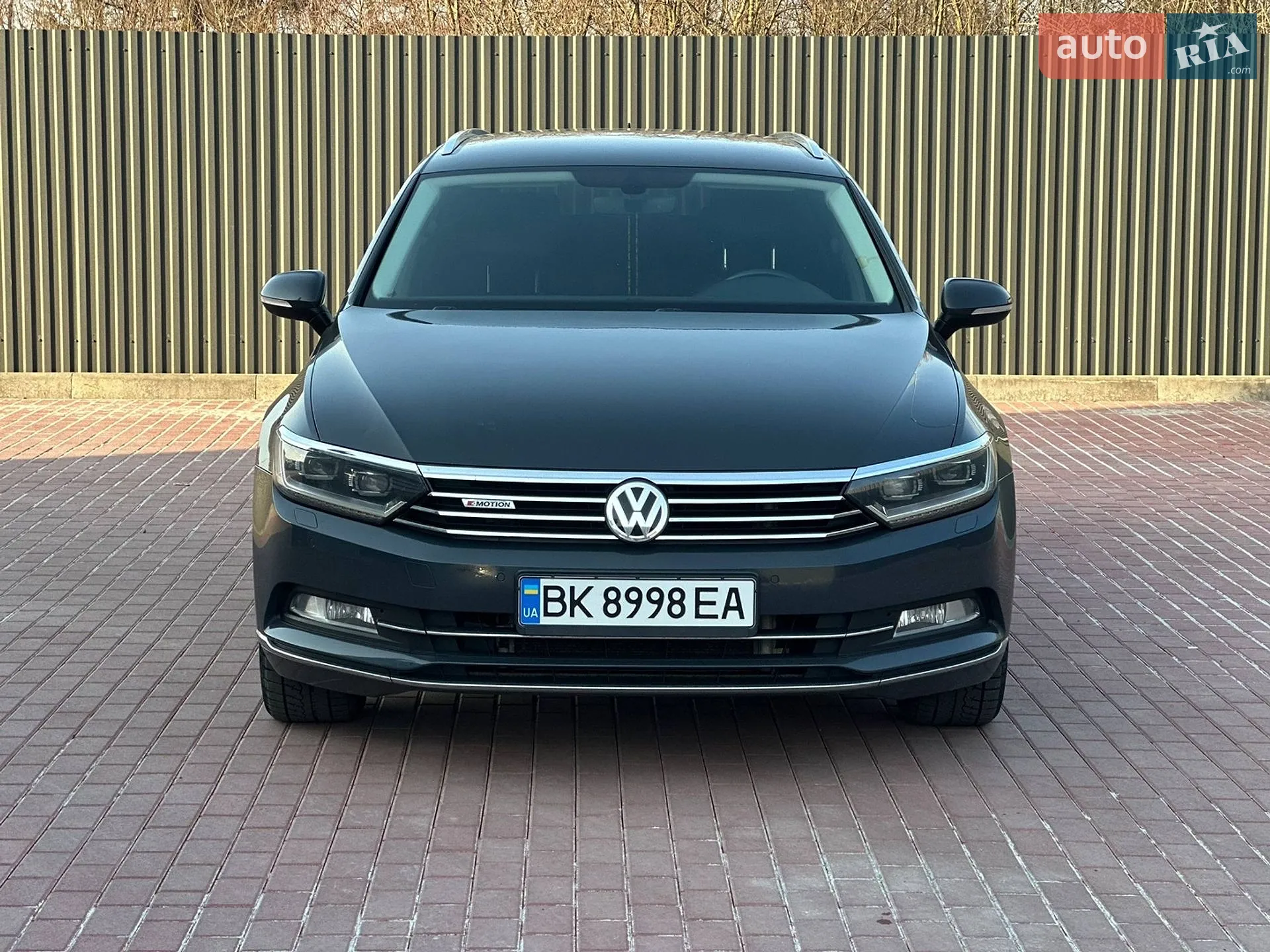 2016 Volkswagen Passat - мініатюра 2