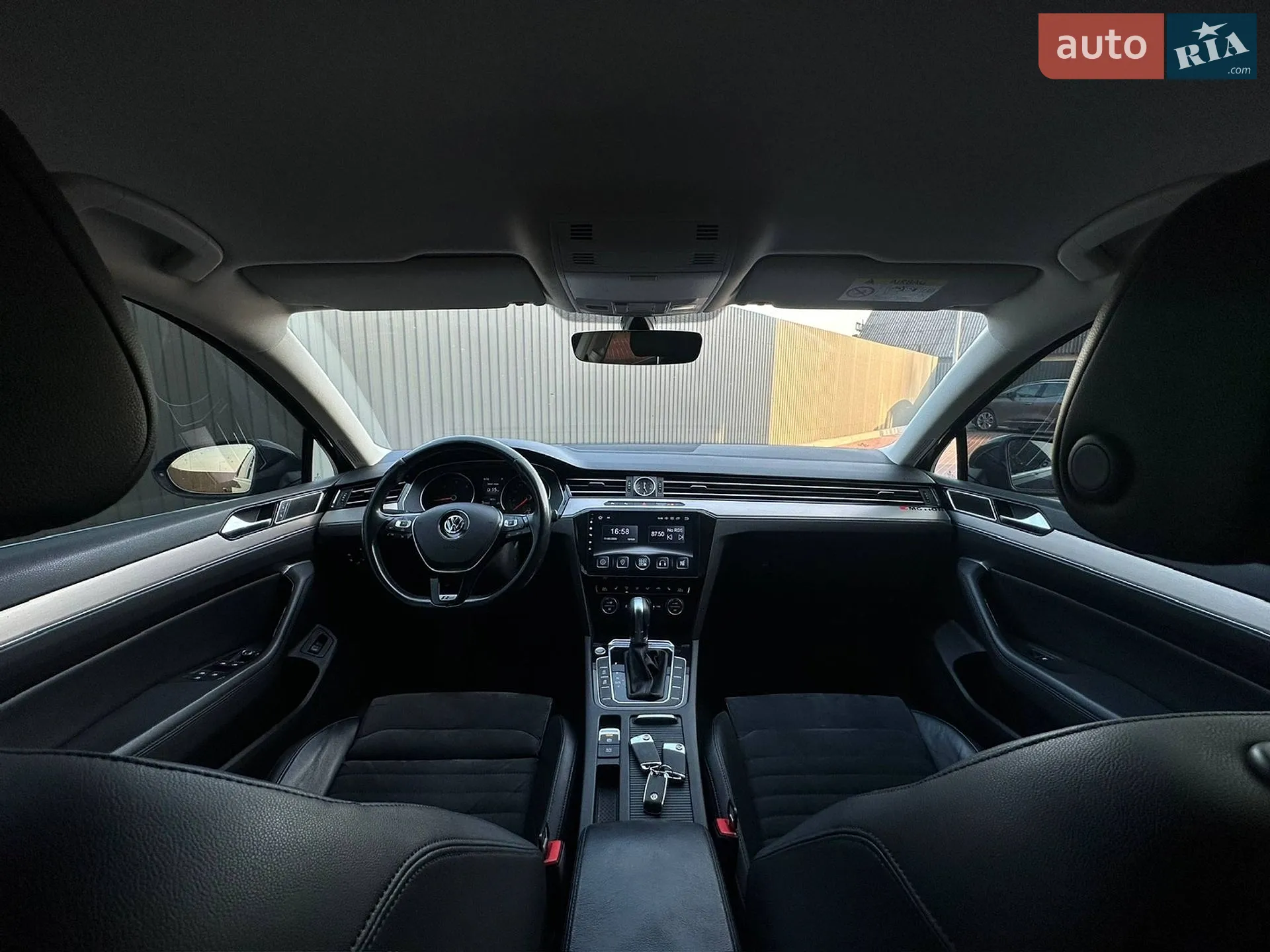 2016 Volkswagen Passat - мініатюра 45