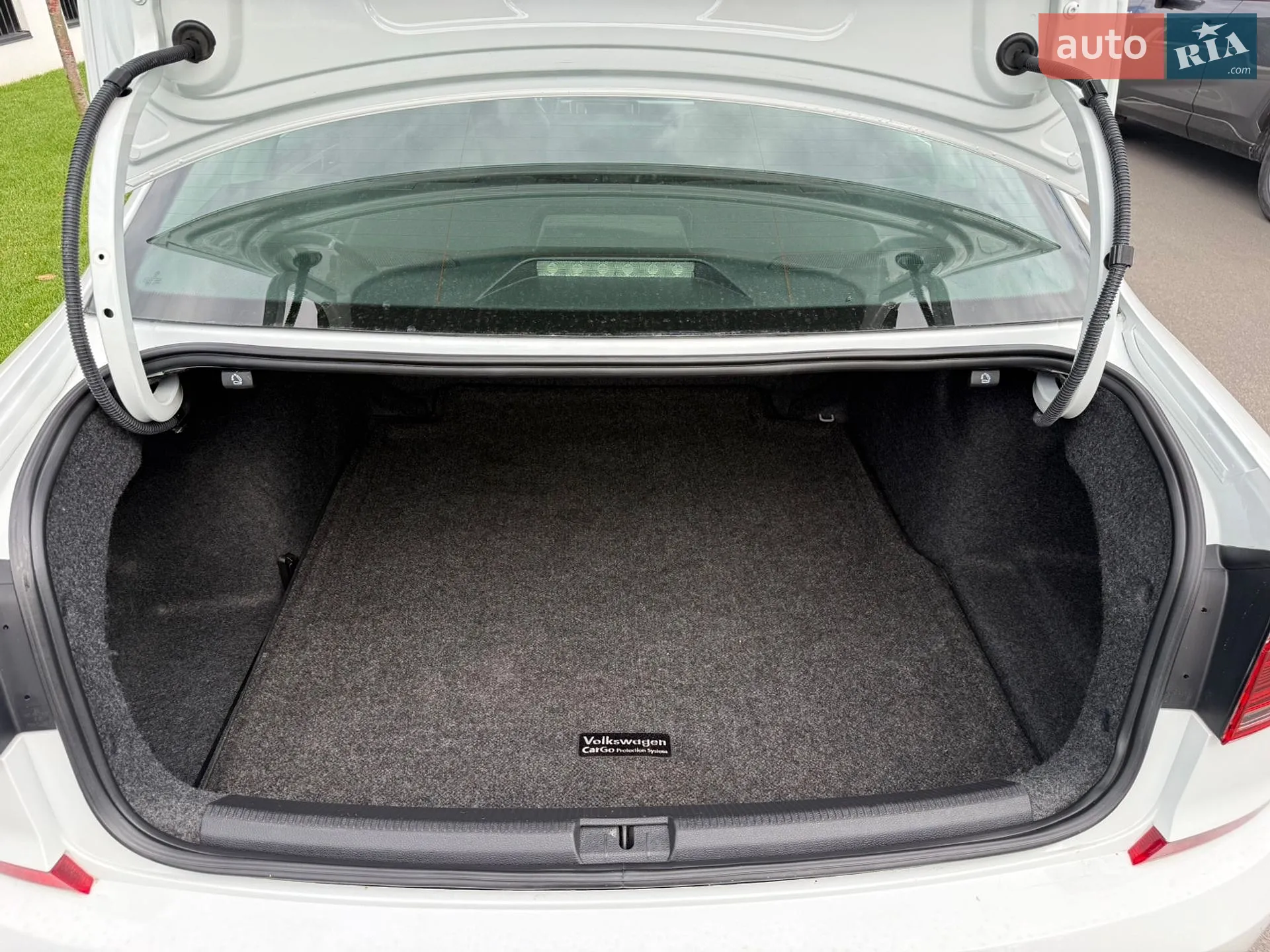 2016 Volkswagen Passat - мініатюра 32