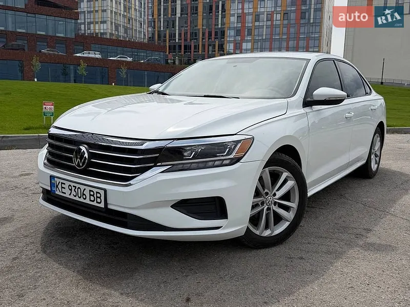 Volkswagen Passat 2021