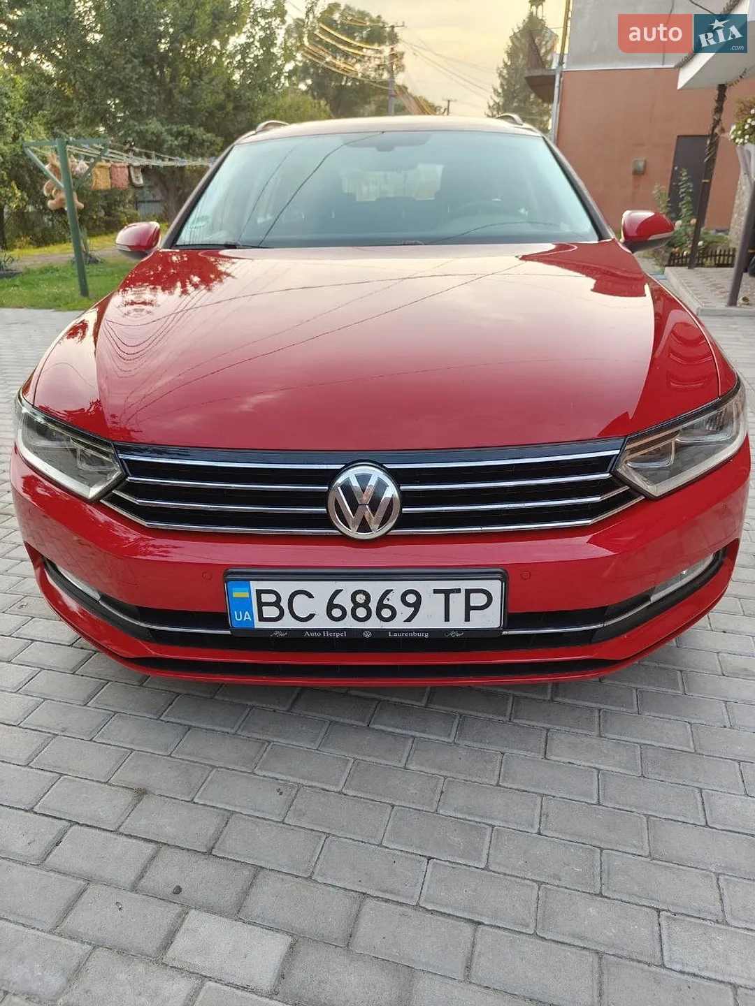 2016 Volkswagen Passat - мініатюра 2