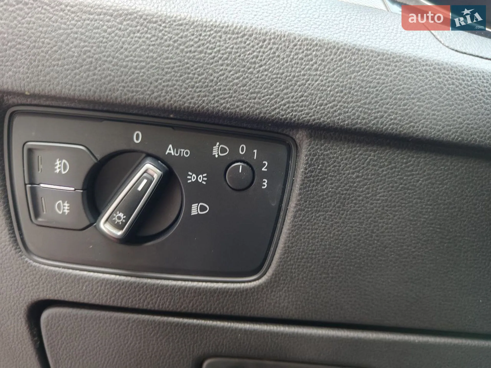 2016 Volkswagen Passat - мініатюра 15