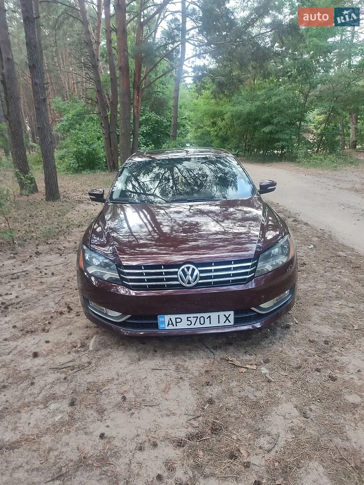2011 Volkswagen Passat - мініатюра 11