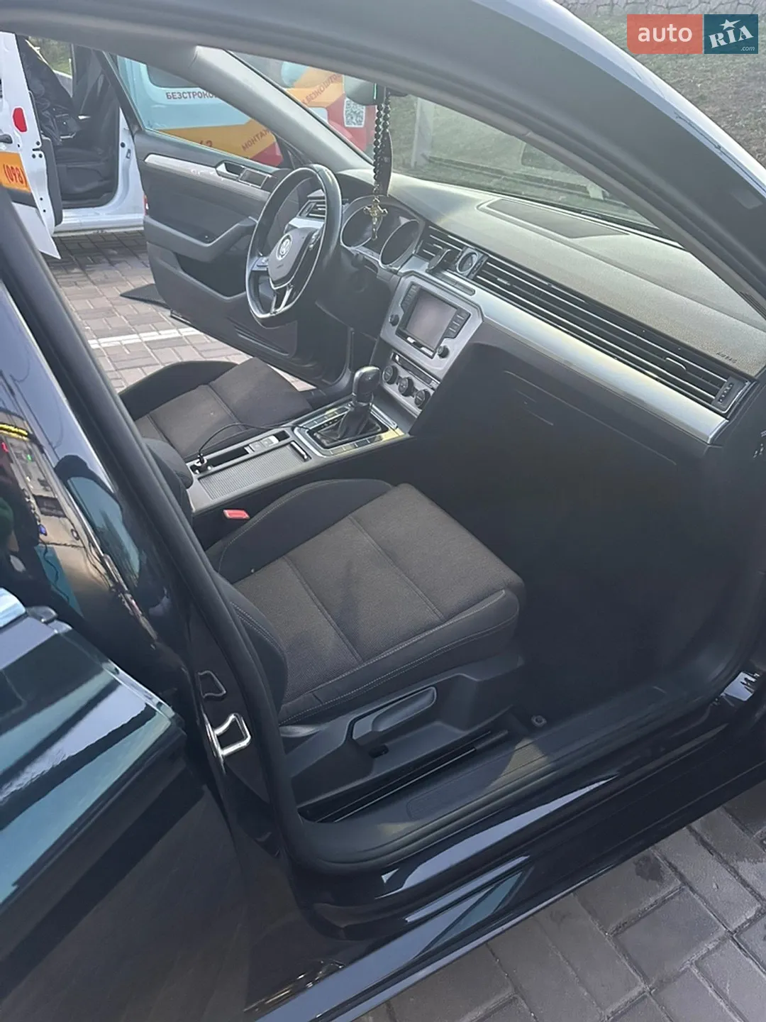 2016 Volkswagen Passat - мініатюра 8