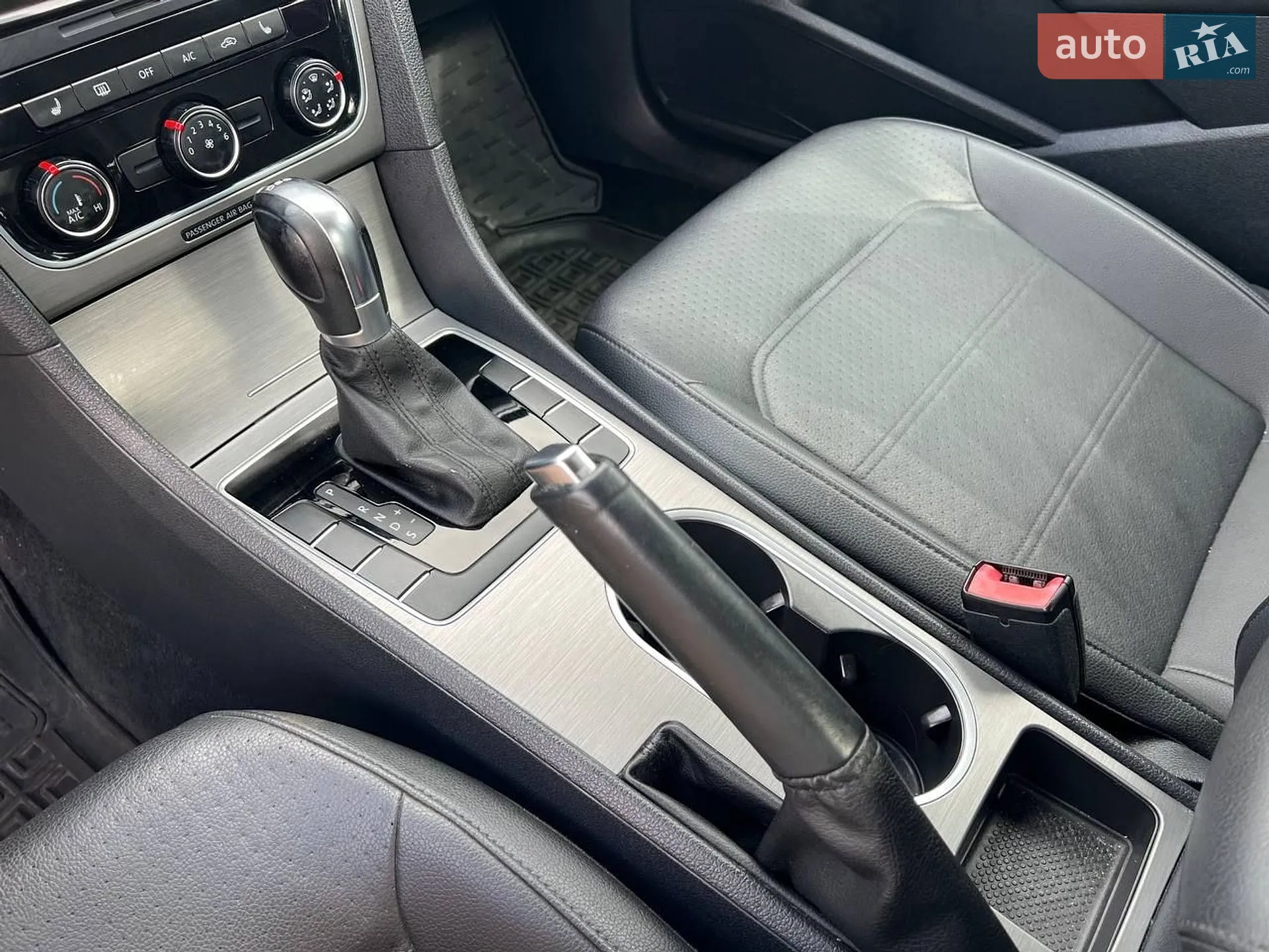2014 Volkswagen Passat - мініатюра 22