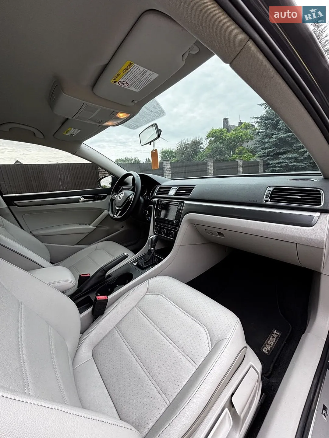 2016 Volkswagen Passat - мініатюра 25