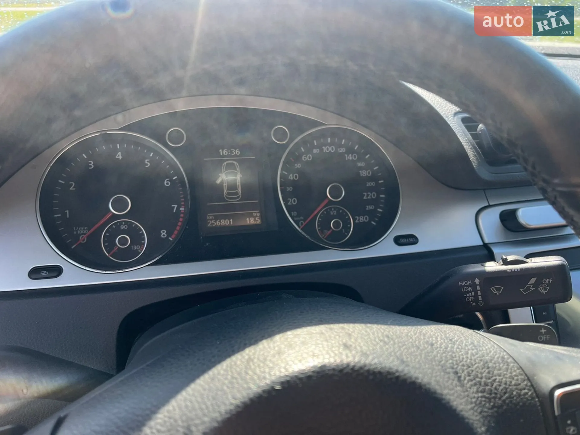 2010 Volkswagen Passat - мініатюра 14