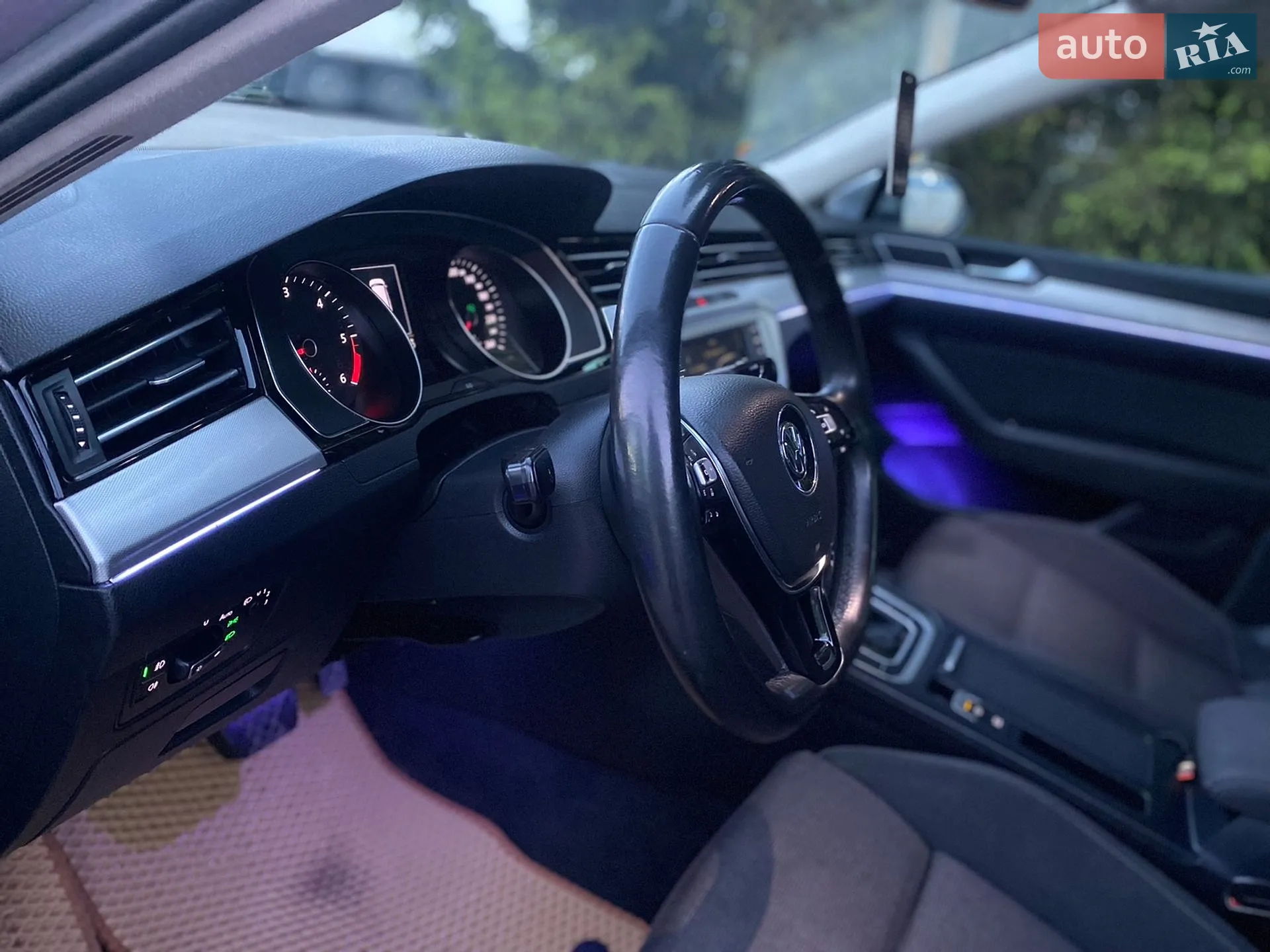 2014 Volkswagen Passat - мініатюра 24