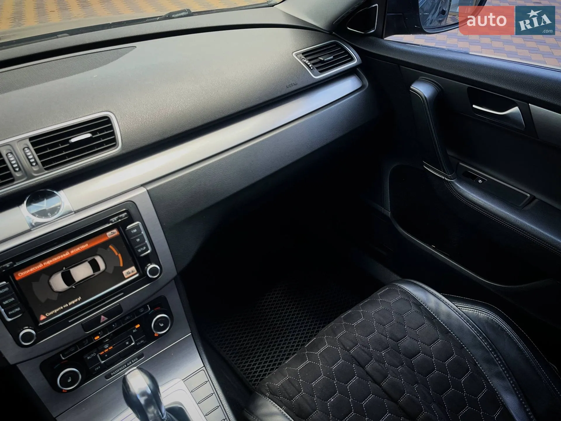 2011 Volkswagen Passat - мініатюра 9