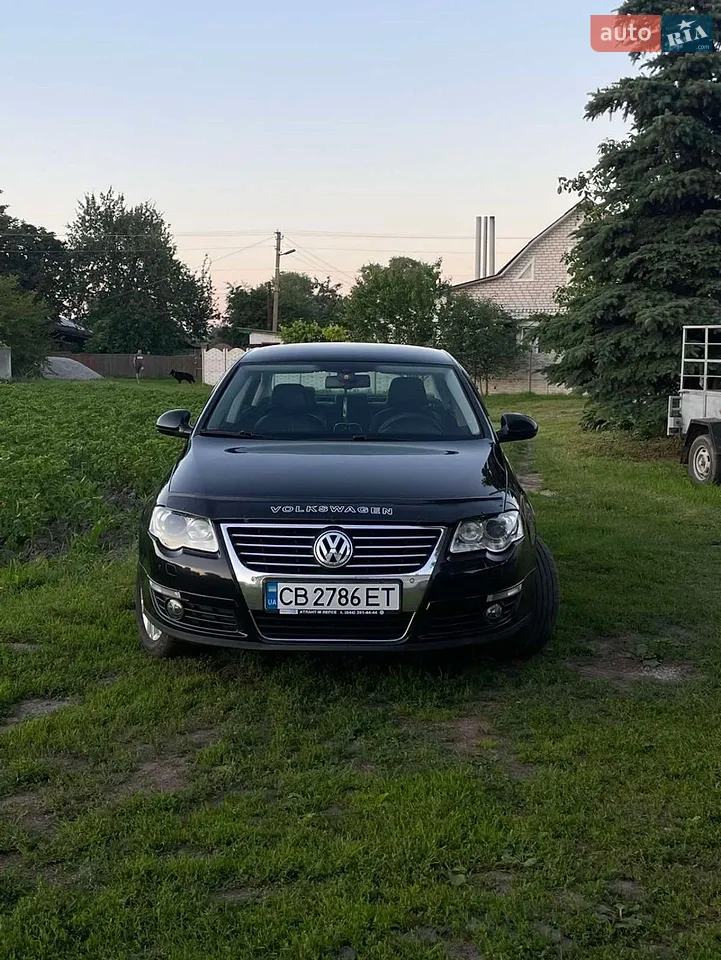 2010 Volkswagen Passat - мініатюра 17