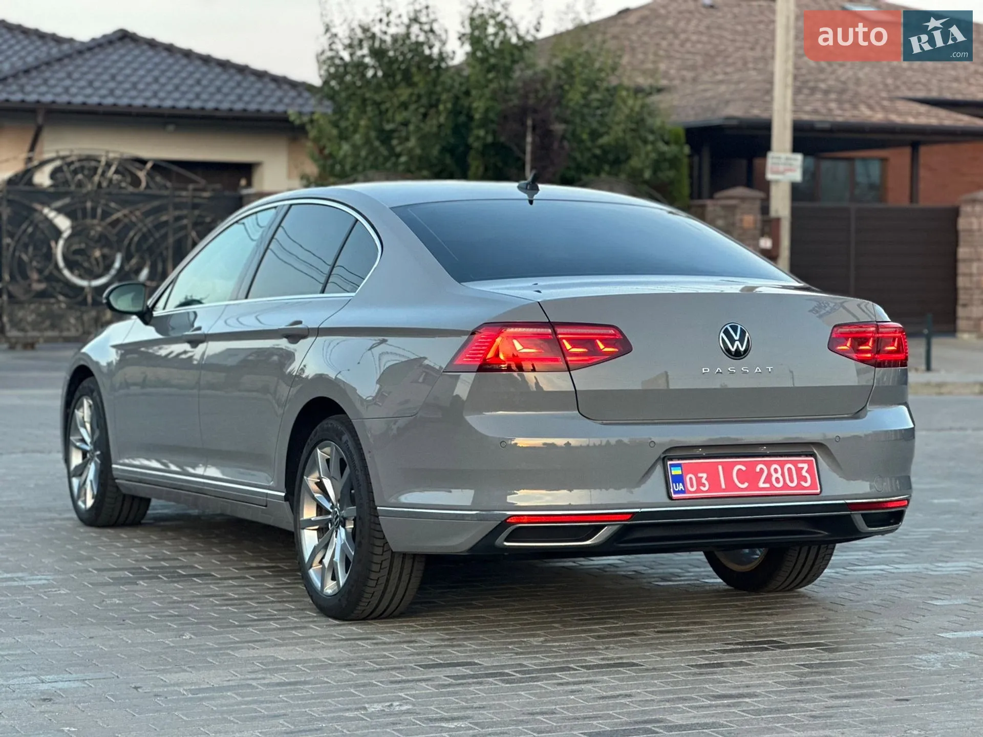 2022 Volkswagen Passat - мініатюра 10
