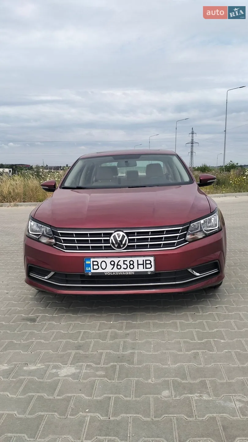 2018 Volkswagen Passat - фото 1