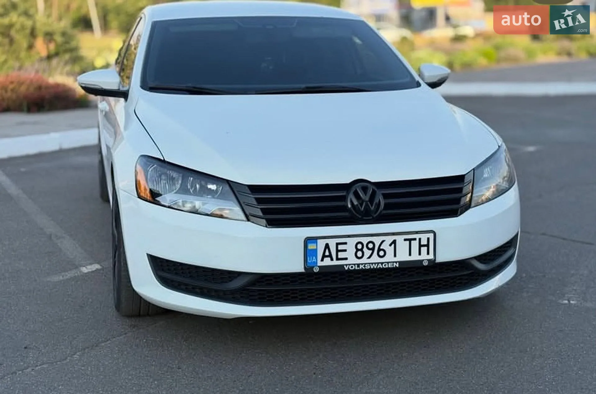 2011 Volkswagen Passat - мініатюра 2