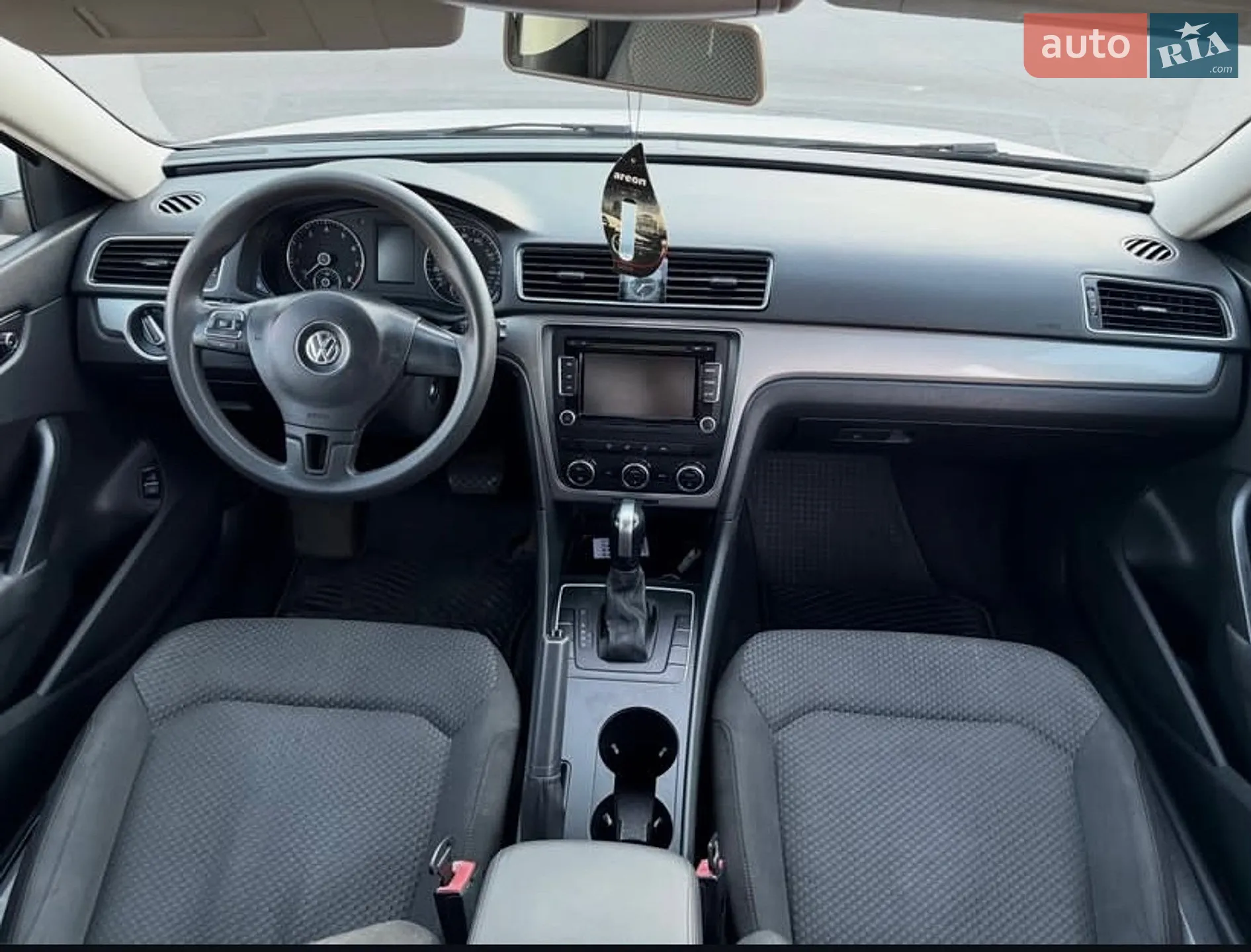 2011 Volkswagen Passat - мініатюра 9