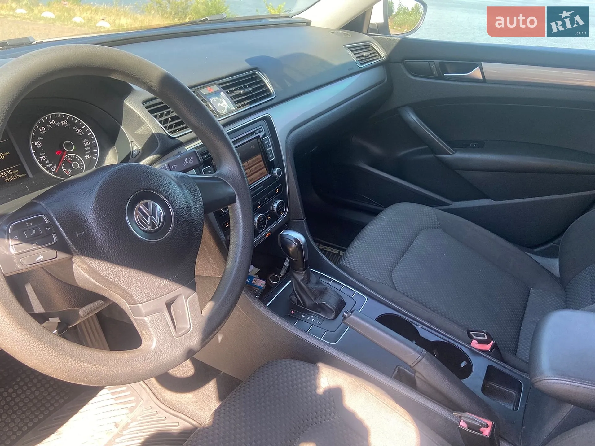 2011 Volkswagen Passat - мініатюра 11