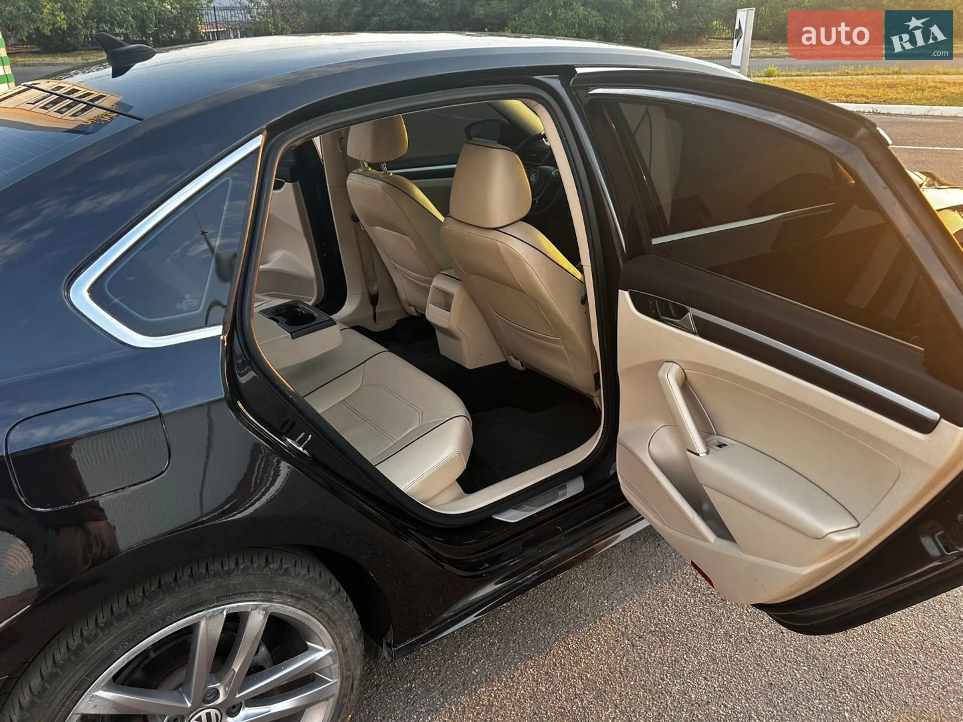 2017 Volkswagen Passat - мініатюра 11