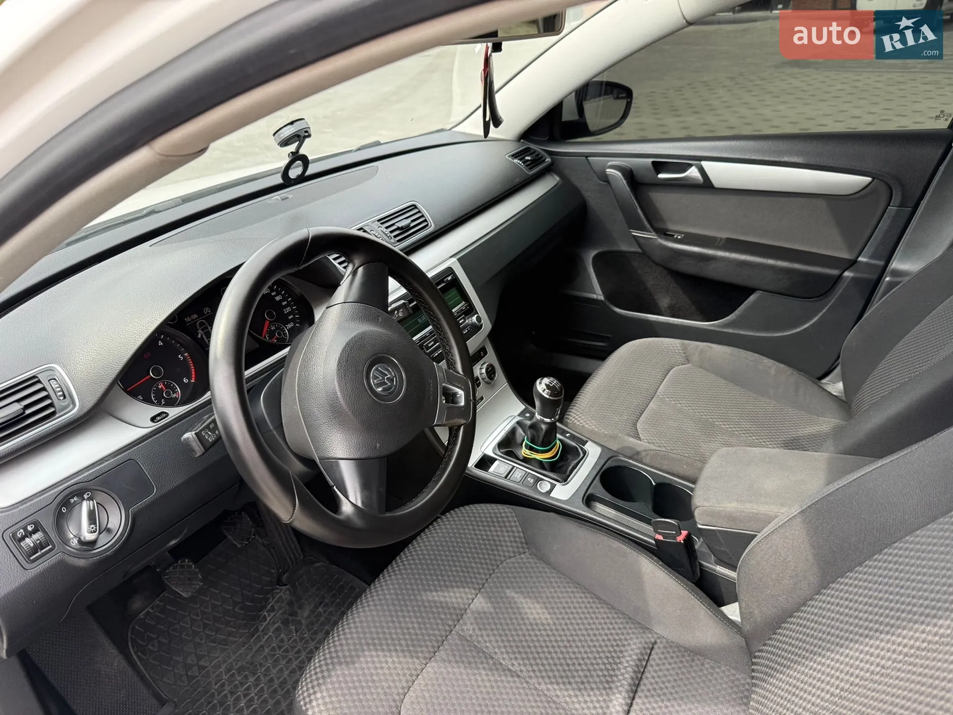 2013 Volkswagen Passat - мініатюра 14