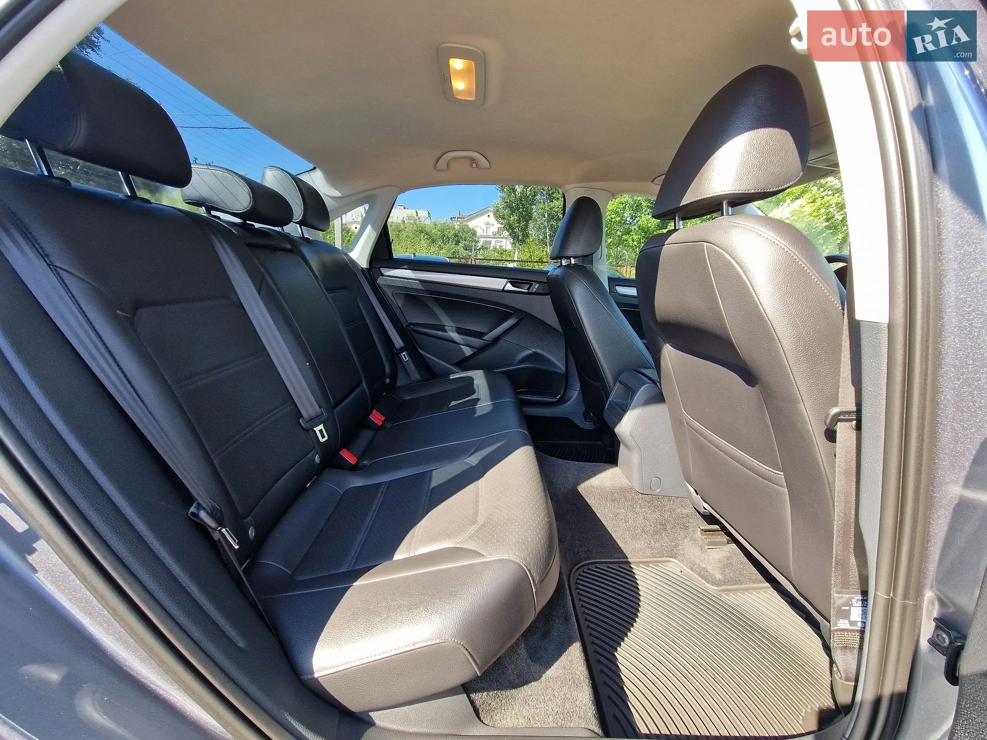 2015 Volkswagen Passat - мініатюра 26