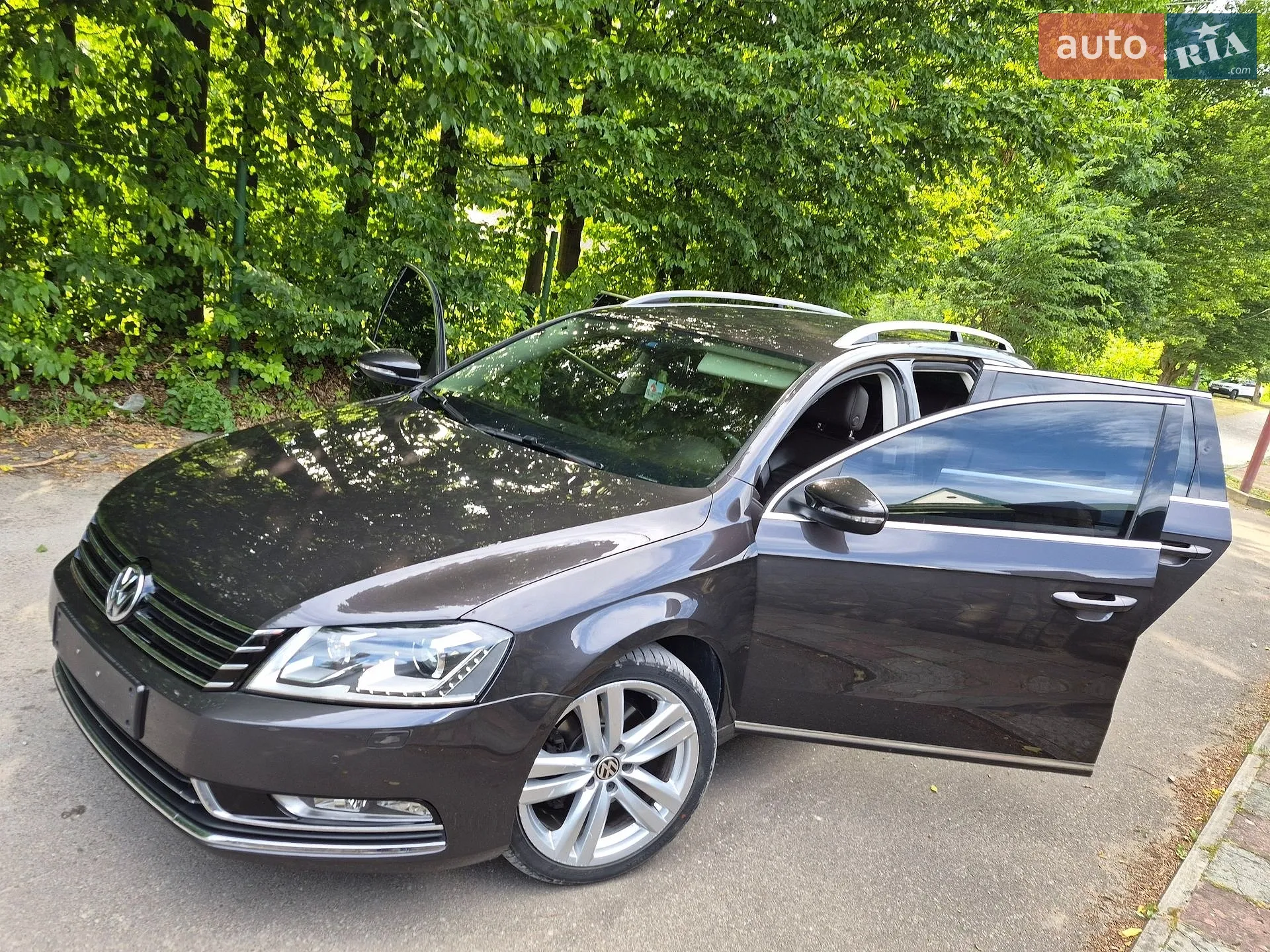 2011 Volkswagen Passat - мініатюра 4
