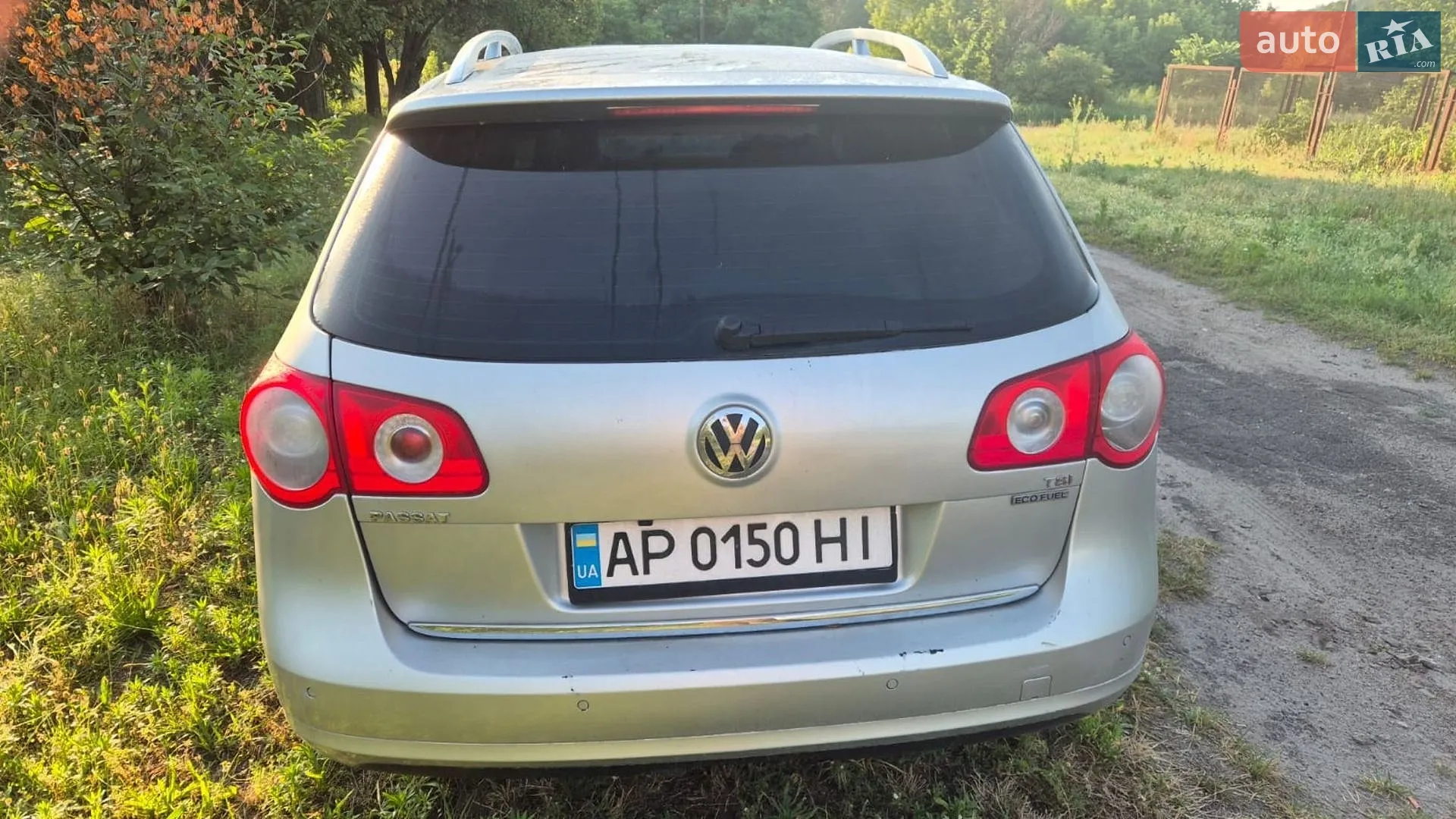 2010 Volkswagen Passat - мініатюра 5