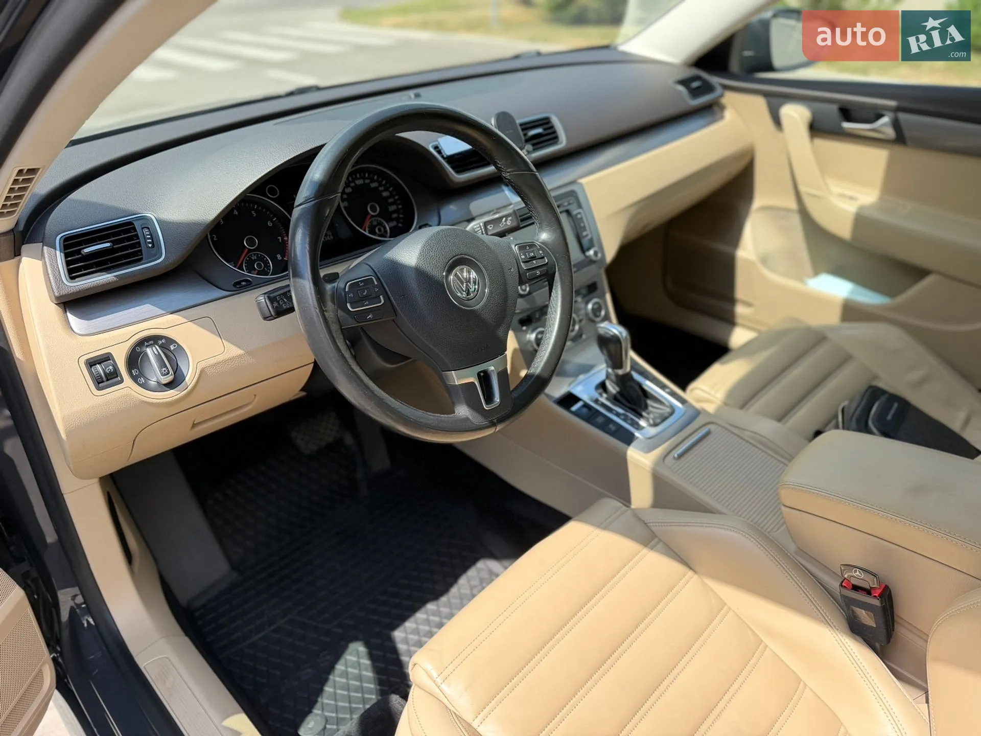 2012 Volkswagen Passat - мініатюра 31