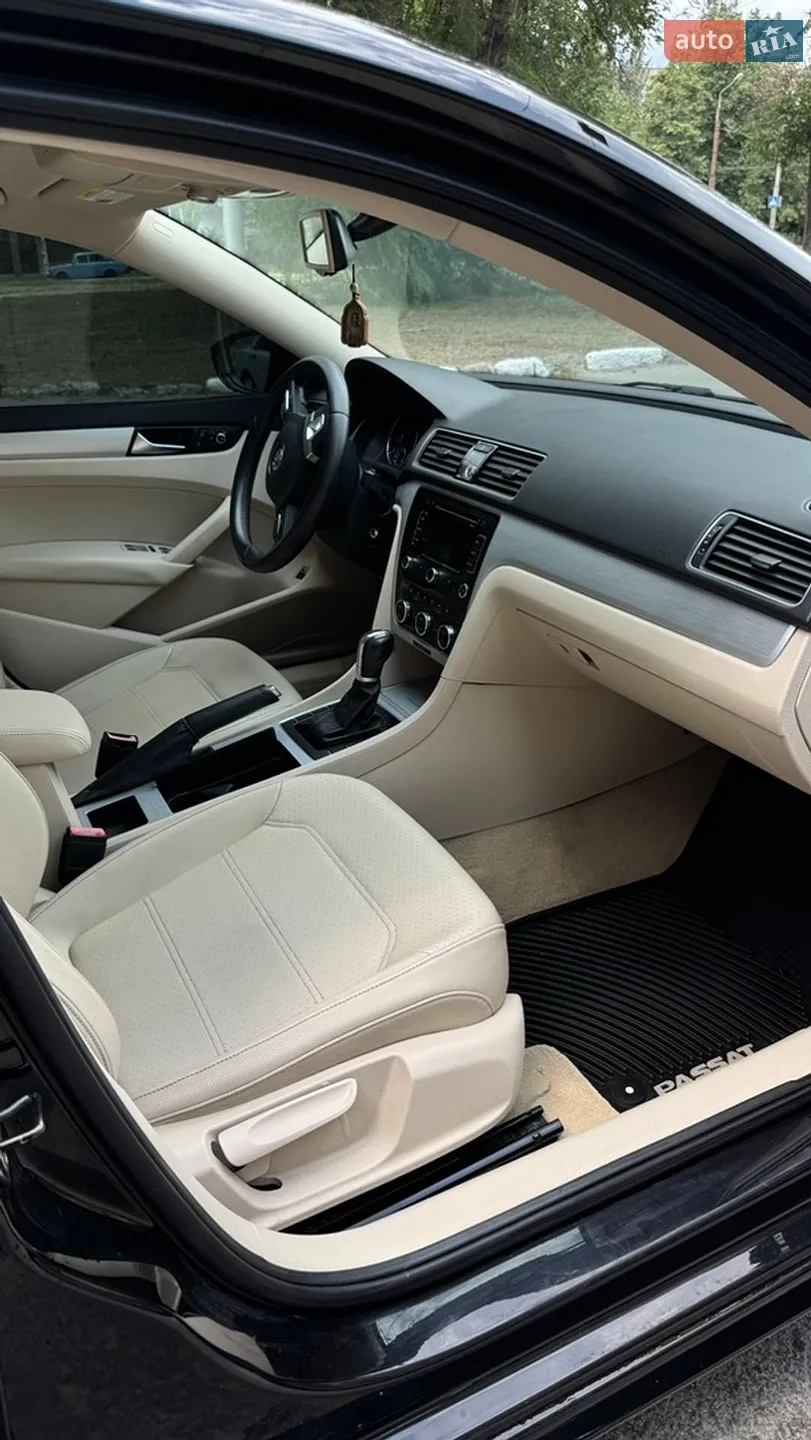 2012 Volkswagen Passat - мініатюра 5