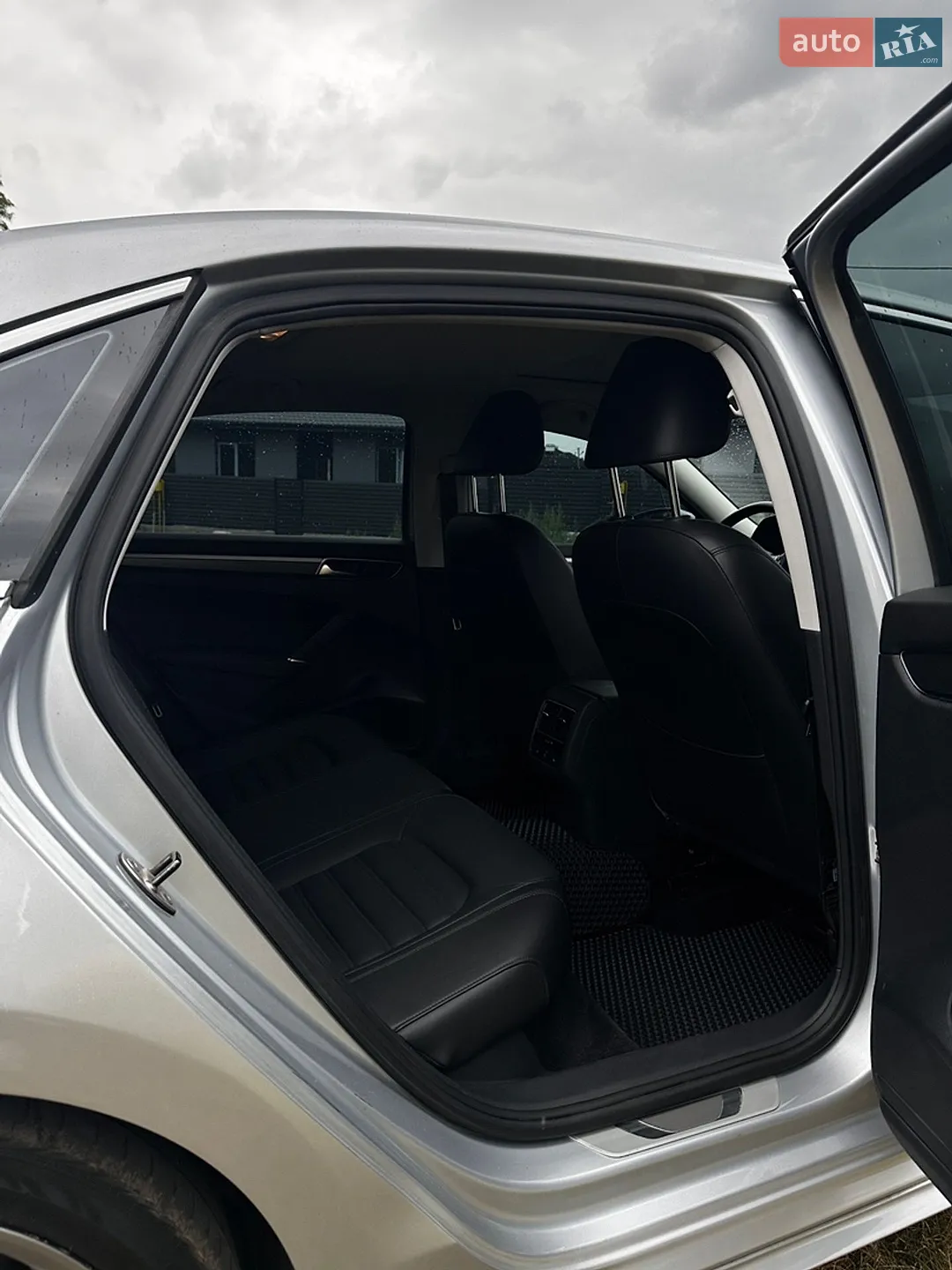 2017 Volkswagen Passat - мініатюра 21