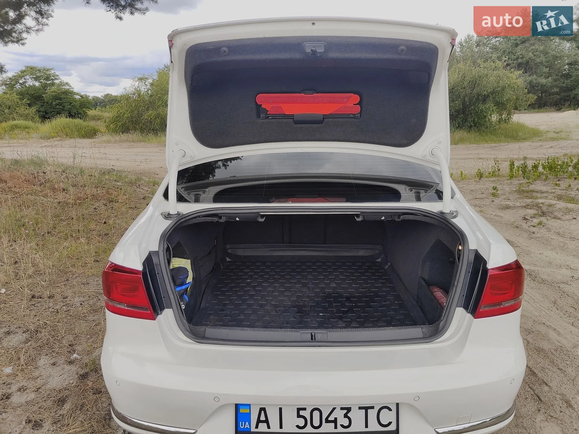 2013 Volkswagen Passat - мініатюра 20