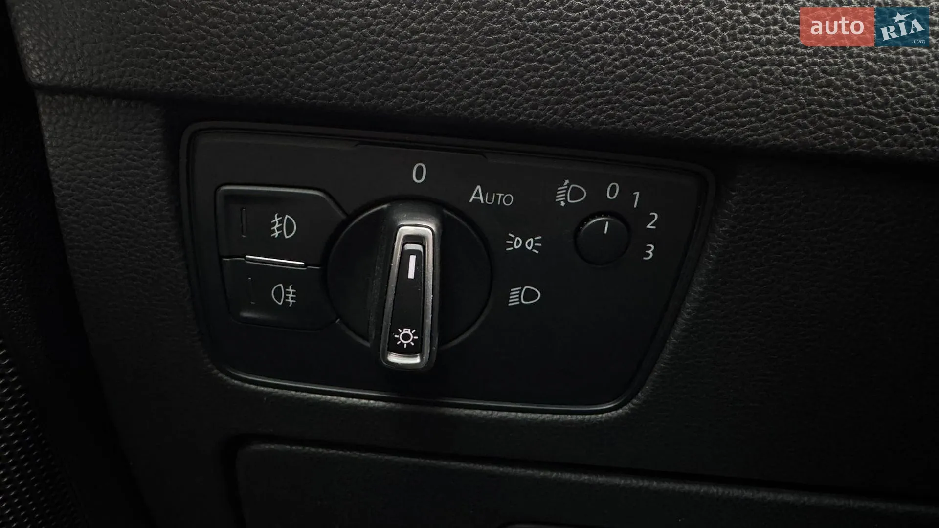 2016 Volkswagen Passat - мініатюра 22